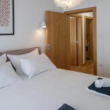 Apartment Supernova Deluxe Novi Sad