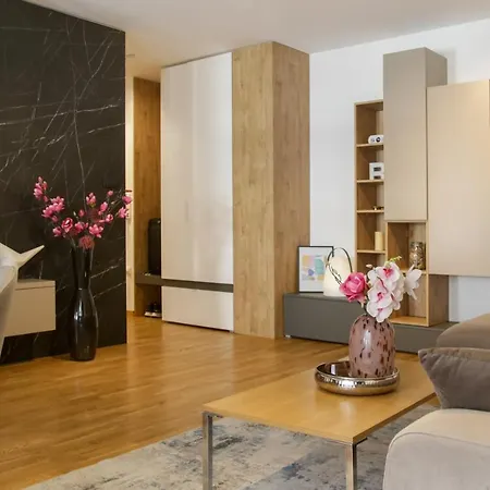 Supernova Deluxe Apartman Novi Sad