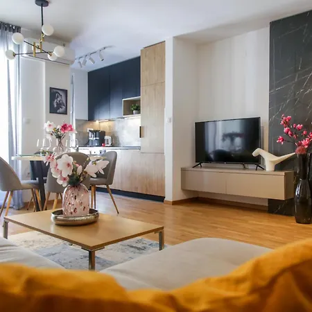 Apartment Supernova Deluxe Novi Sad